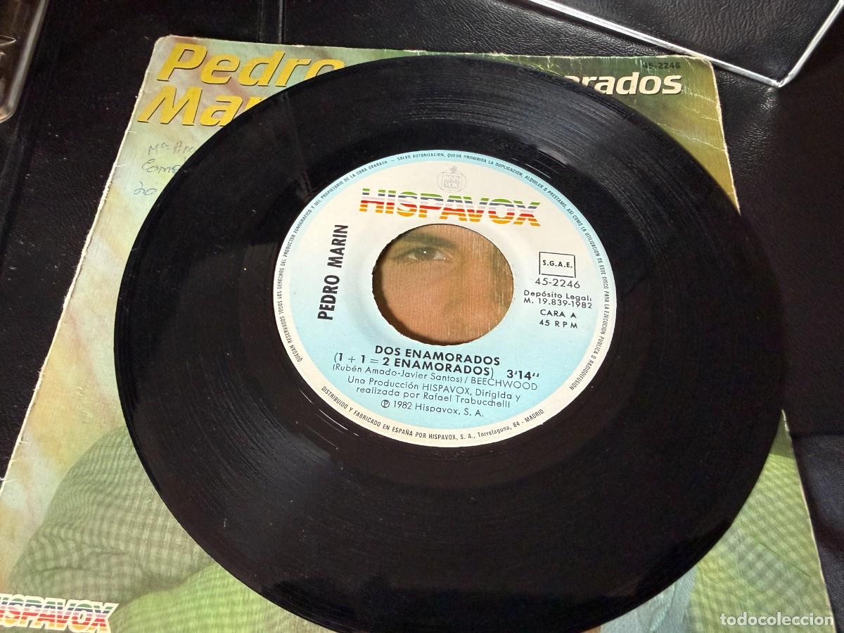 Discos de vinilo: Pedro Mar&iacute;n &ndash; &ldquo;Dos enamorados&rdquo; - Foto 3
