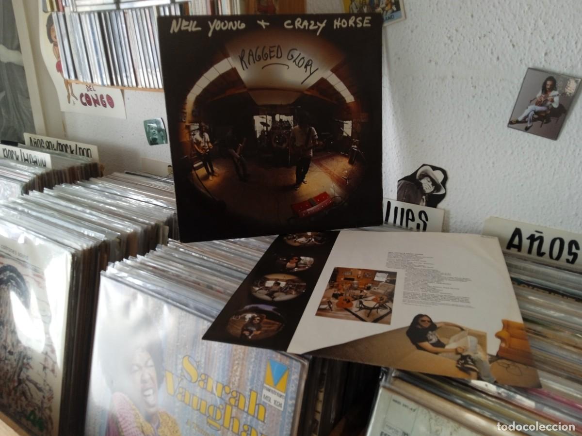 Discos de vinilo: Neil Young + Crazy Horse &ndash; Ragged Glory. Lp edici&oacute;n europa 1990. Con inner. Sello reprise