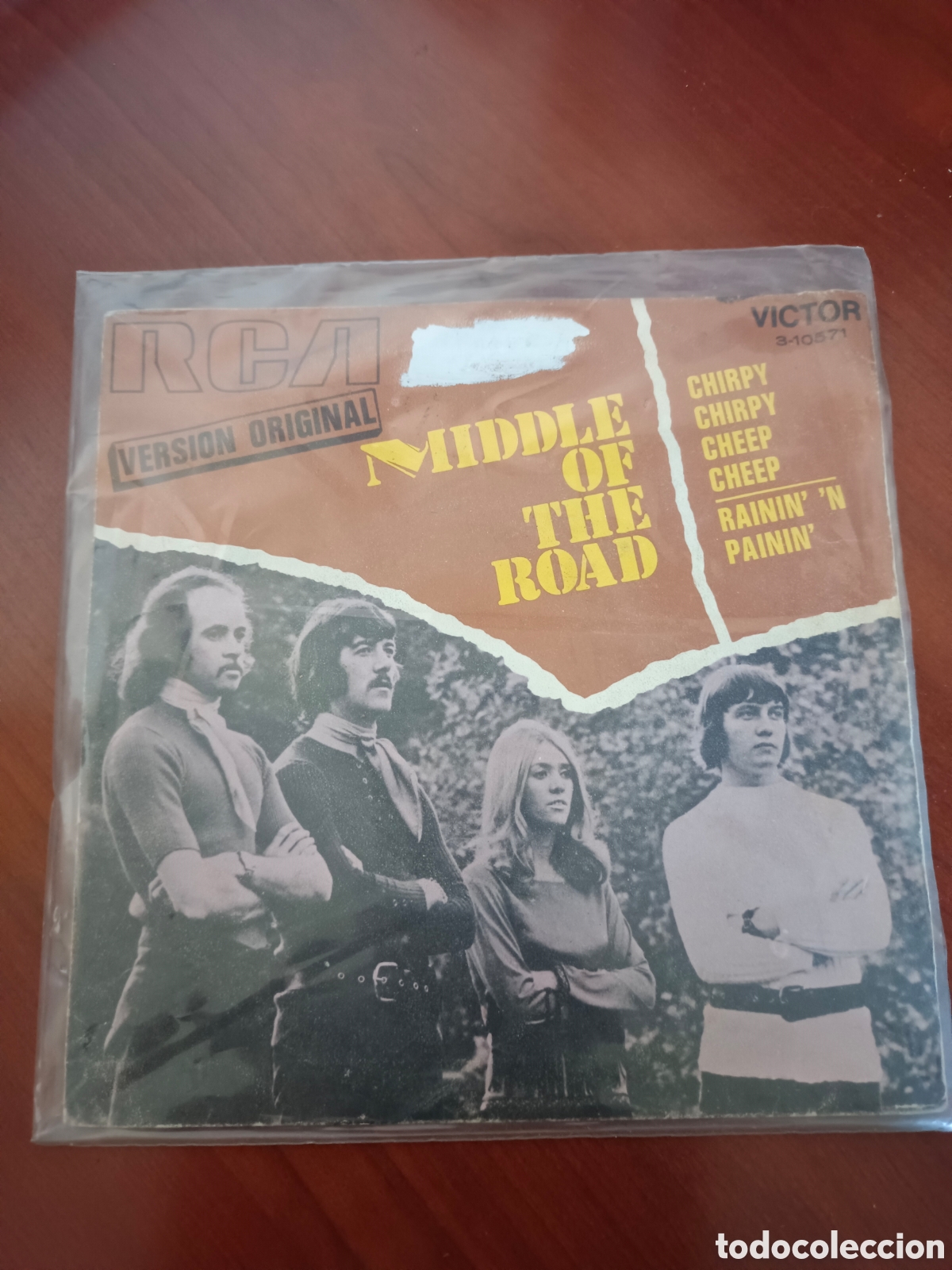Discos de vinilo: SINGLE MIDDLE OF THE ROAD - CHIRPY CHIRPY CHEEP CHEEP. RCA 1971. BUEN ESTADO.