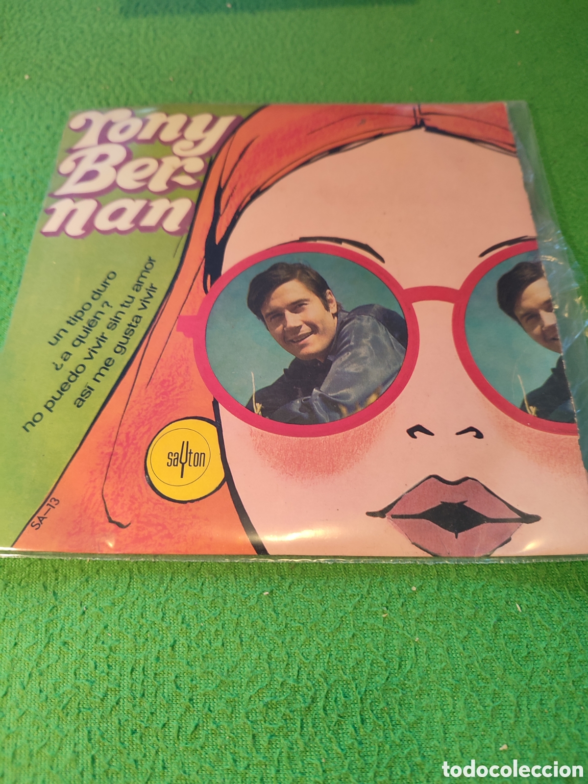 Discos de vinilo: Tony Bernan - A quien ? / As&iacute; me gusta vivir + 2