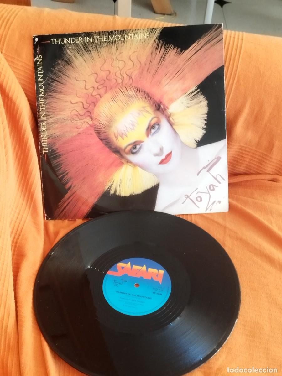 Discos de vinilo: Toyah &ndash; Thunder In The Mountains. Vinilo single 12&rdquo;.
