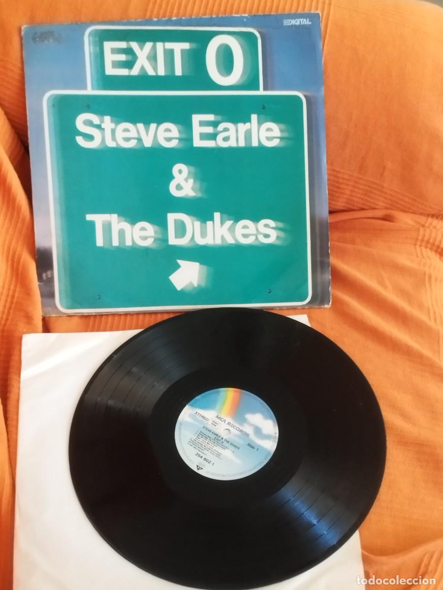 Discos de vinilo: Steve Earle & The Dukes &ndash; Exit 0. Vinilo lp. Tal cual se ve en las fotos.