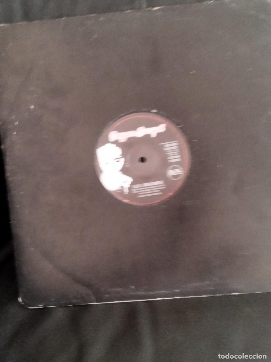 Discos de vinilo: Freeez &ndash; I.O.U. (Megamix). Vinilo 12&rdquo;.