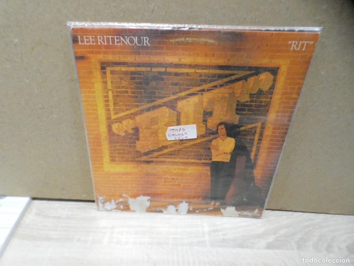 Vinyl-Schallplatten: ARKANSAS1980 CAJJ730 VINILO BUEN ESTADO LEE RITENOUR TAPA CHUNGA POR AGUA