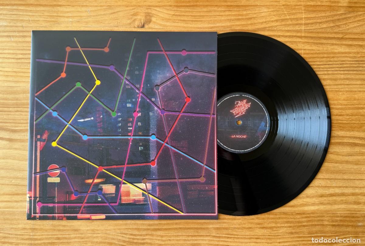 Discos de vinilo: Arde Bogot&aacute; &ndash; La Noche. Spain 2021 - Foto 3