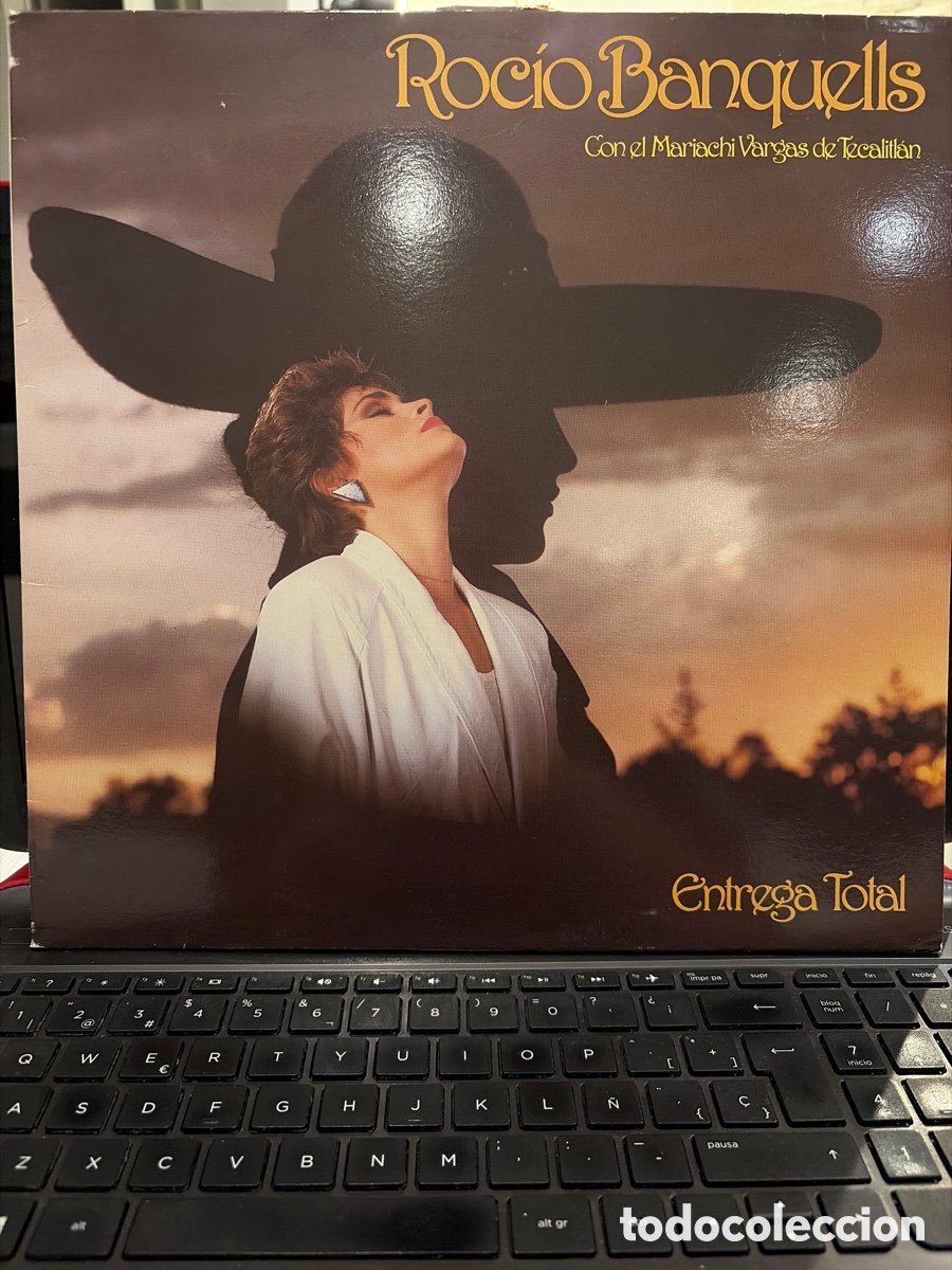 Discos de vinilo: ROCIO BANQUELLS - ENTREGA TOTAL CON EL MARIACHI VARGAS DE TECALITLAN LP SPAIN