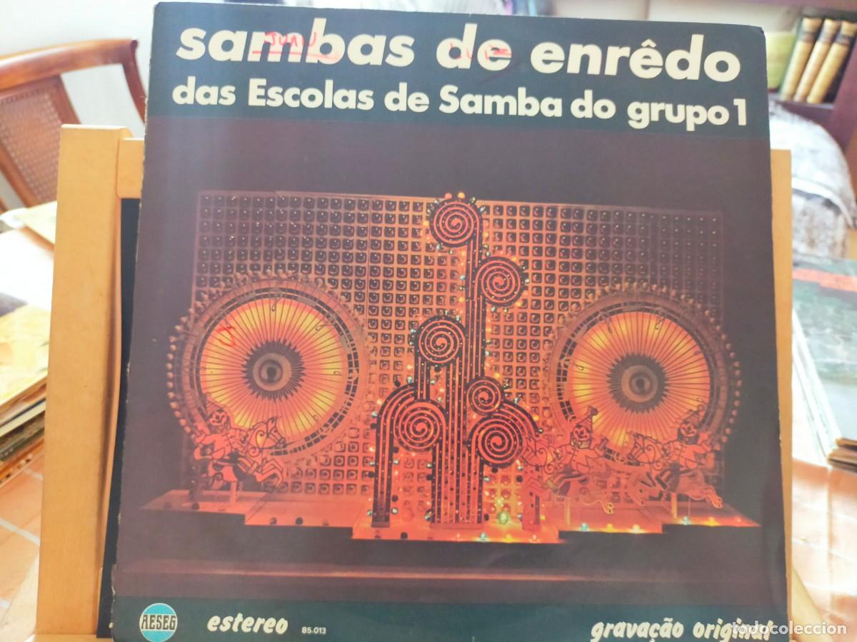 Discos de vinilo: SAMBAS DE ENREDO. 2 DISCOS + 1 DUPLICADO. DAS ESCOLAS DE SAMBA DO GRUPO I Y II. AESEG. 1972