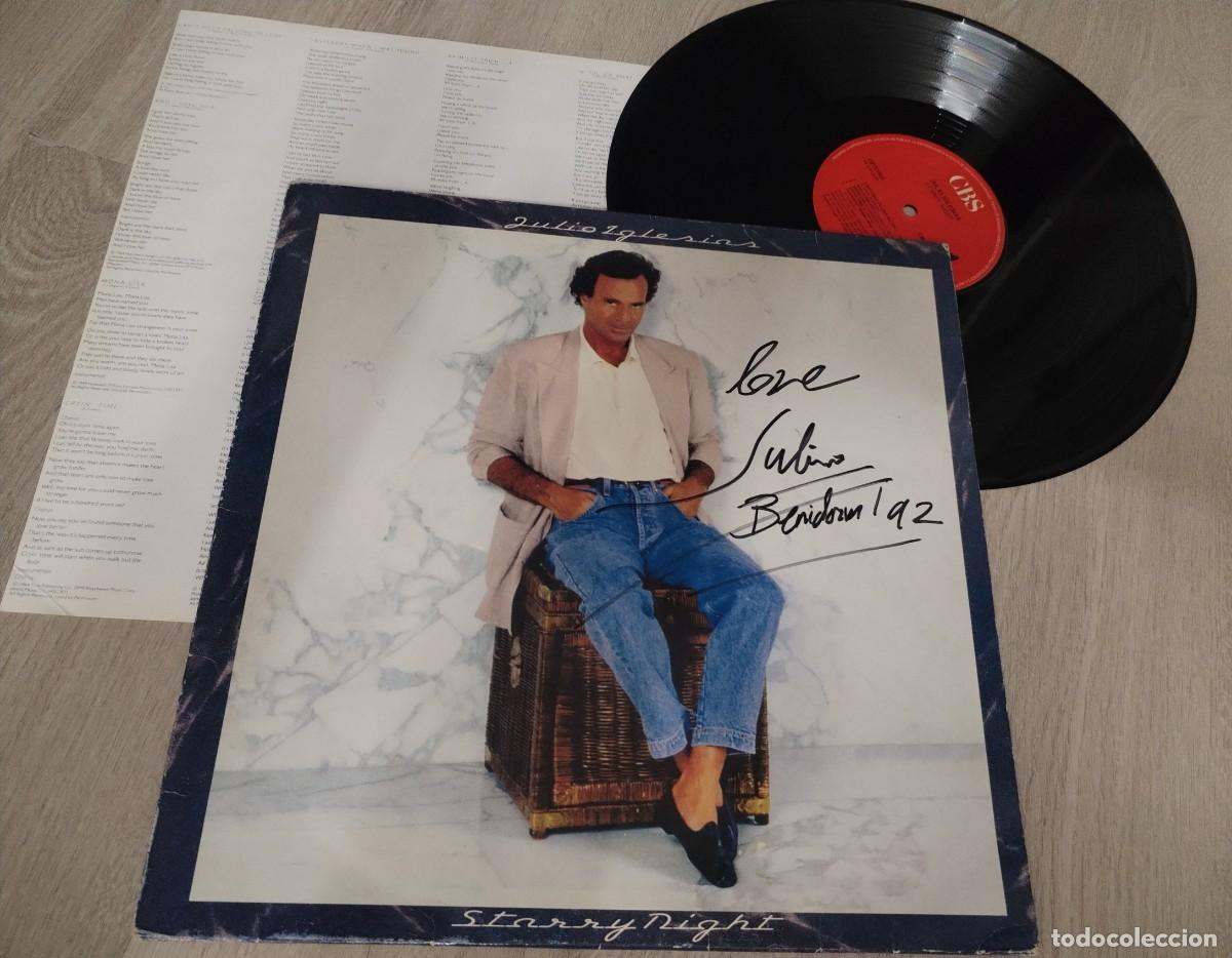 Discos de vinil: JULIO IGLESIAS - STARRY NIGHT ..LP DE 1990 - CBS ..INCLUYE LETRAS ..BUEN ESTADO .. FIRMADO