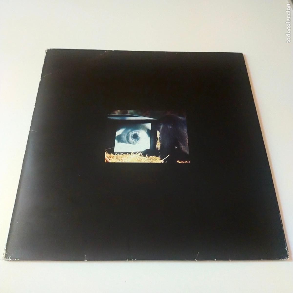Discos de vinilo: ROGER WATERS- AMUSED TO DEATH- PINK FLOYD- 2 LP EUROPE 1992 + LIBRETO- DISCOS COMO NUEVOS.
