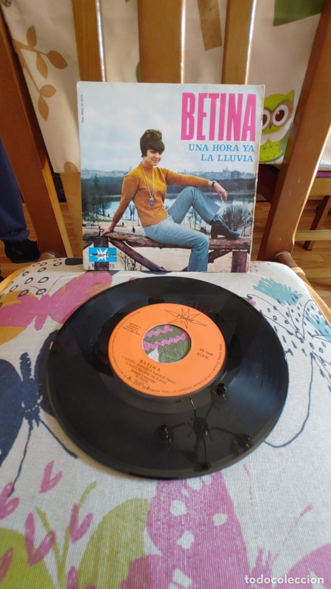 Discos de vinilo: BETINA-SINGLE UNA HORA YA