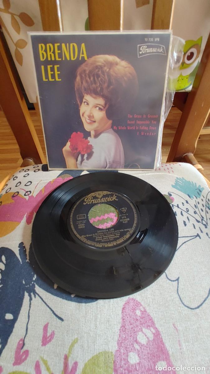 Discos de vinilo: BRENDA LEE-EP THE GRASS IS GREENER +3