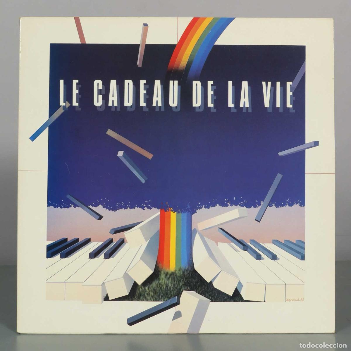 Discos de vinilo: LP. Le Cadeau De La Vie - Nana Mouskouri, Michel Sardou, Bibie, Cookie Dingler, France Gall, Serge