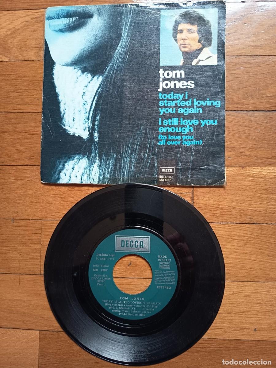 Discos de vinilo: SINGLE - TOM JONES - TODAY I STARTED LOVING YOOU AGAIN - 1973 - Foto 1
