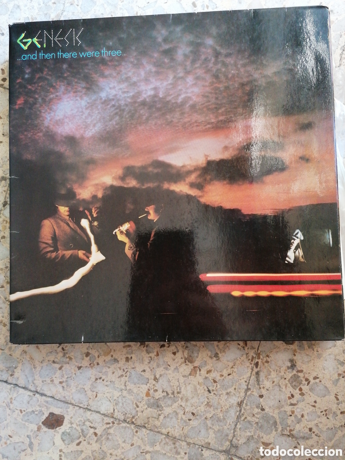 Discos de vinil: LP GENESIS AND THEN THERE WERE THREE 1978 PORTADA ABIERTA INSERT
