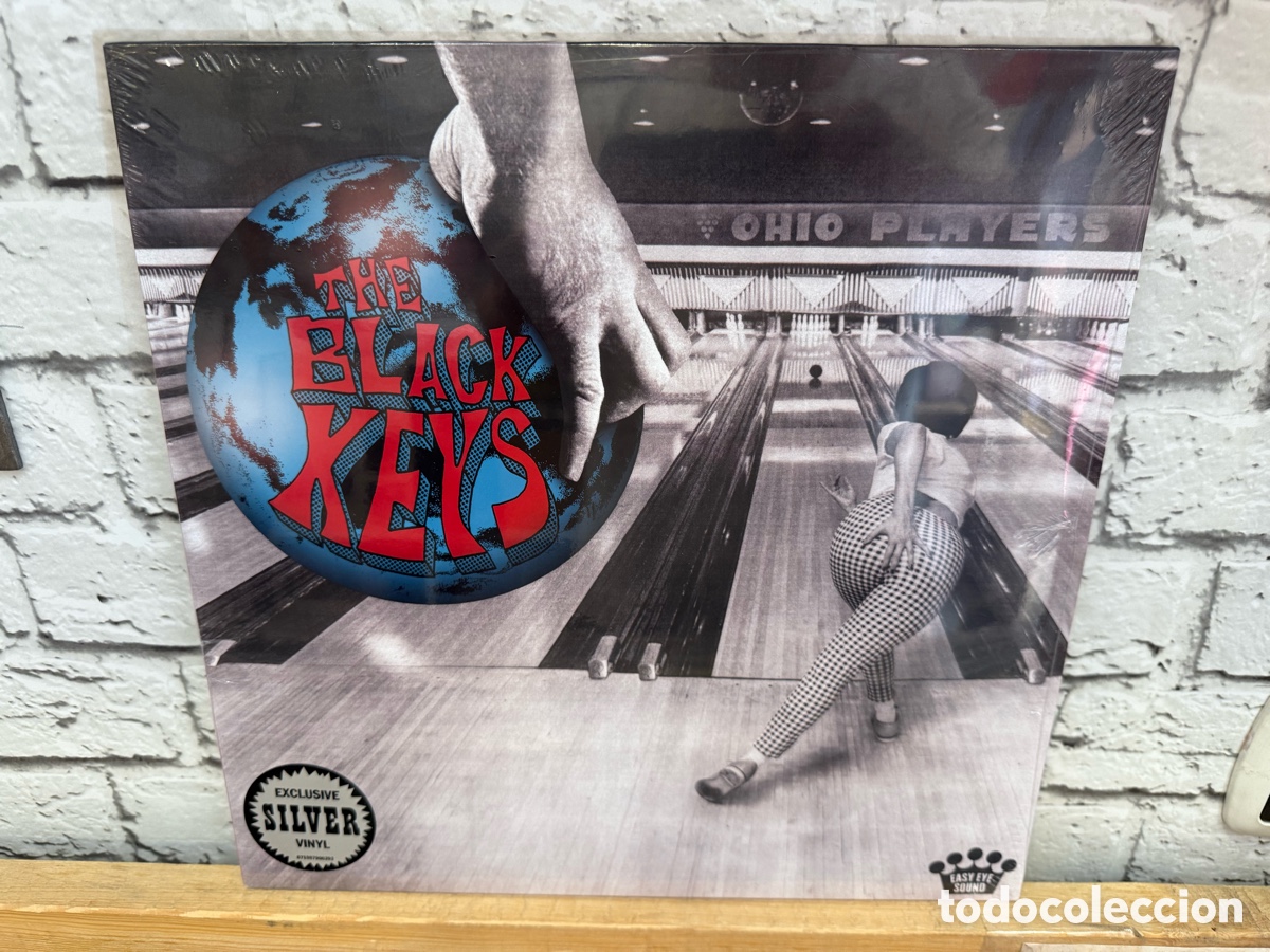 Discos de vinilo: The Black Keys &ndash; Ohio Players. Lp vinilo precintado color plata.