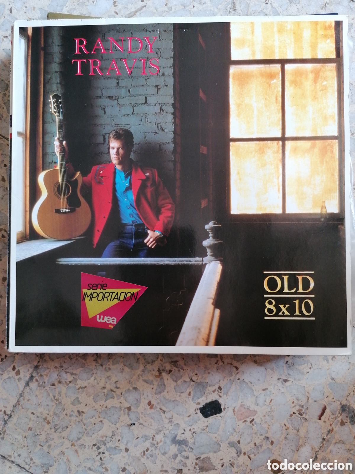 Discos de vinilo: LP RANDY TRAVIS OLD 8X10 1987 GERMANY INSERT