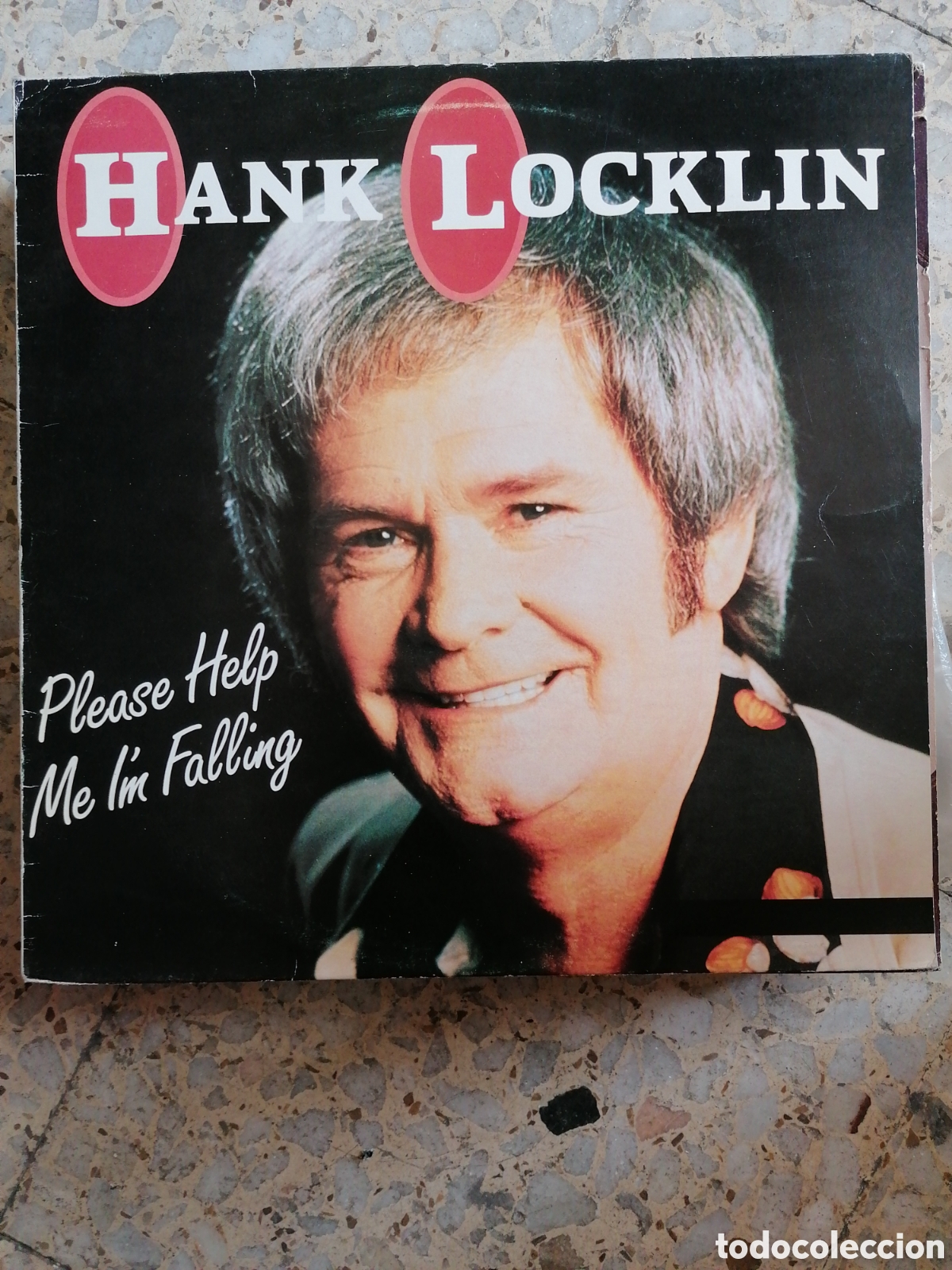 Disques de vinyle: LP HANK LOCKLIN PLEASE HELP ME I&acute;M FALLING 1988 ESPA&Ntilde;A