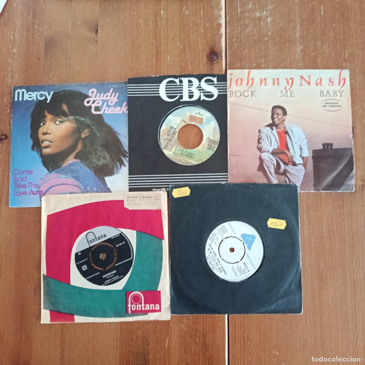 Discos de vinilo: LOTE DE 5 SINGLES DE M&Uacute;SICA SOUL / FUNK A&Ntilde;OS 70 / 80 - DRIFTERS, JOHNNY NASH, JONESES, JOHNNY MATHIS