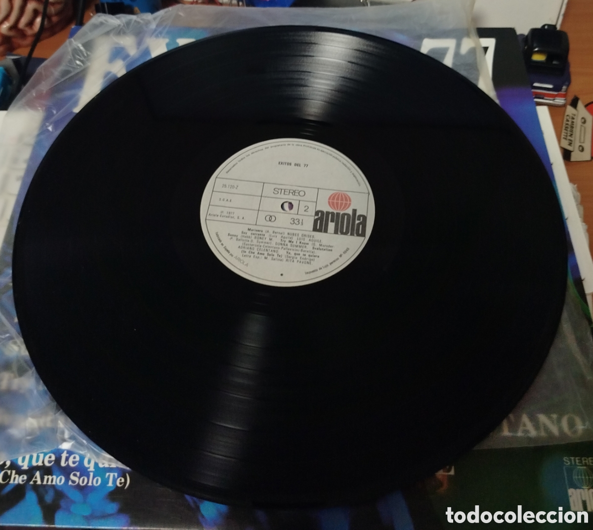 Discos de vinilo: Exitos del 77. VV. AA. - Foto 2
