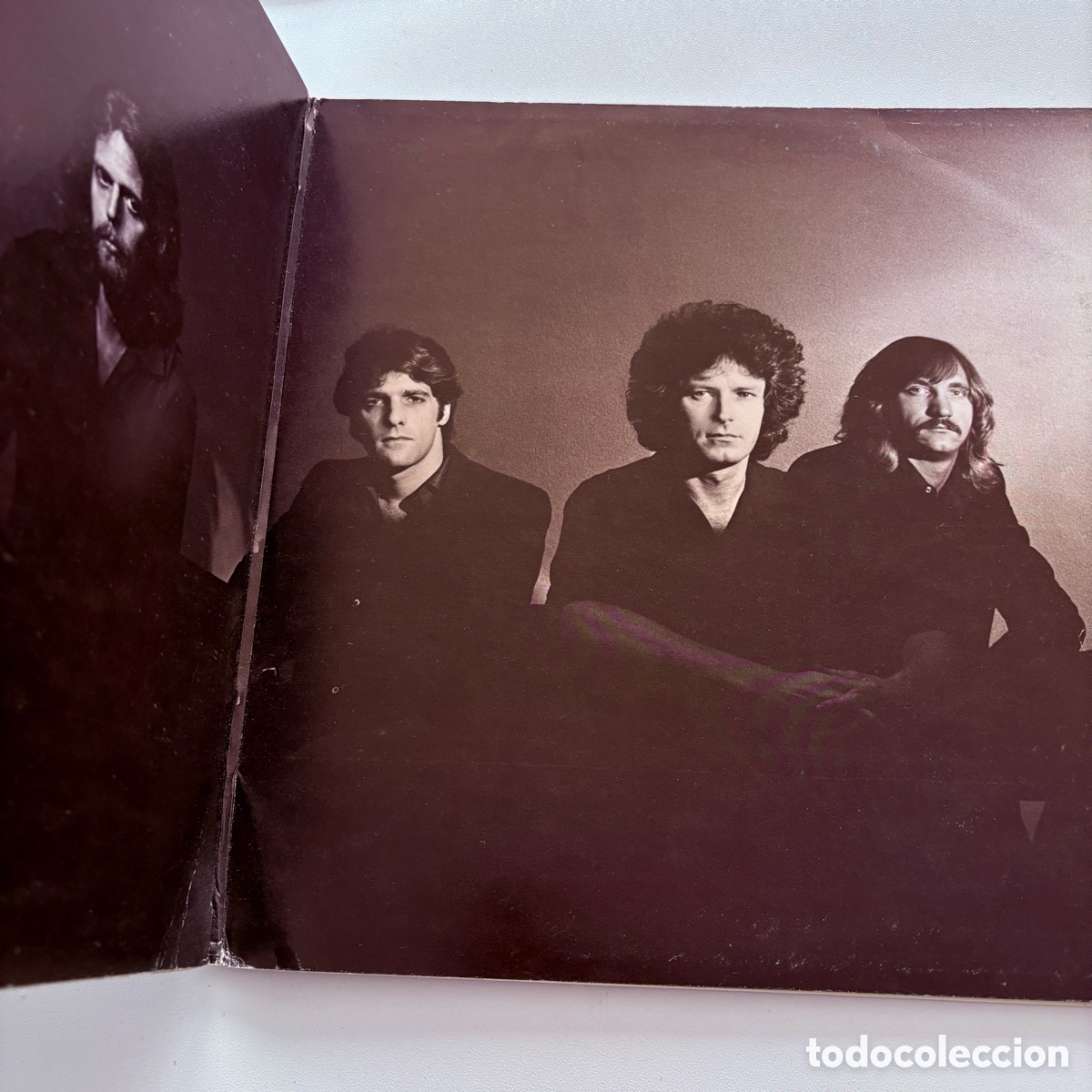 Discos de vinilo: lp Eagles &lrm;&ndash; The Long Run edicion espa&ntilde;ola de 1979 - Foto 2