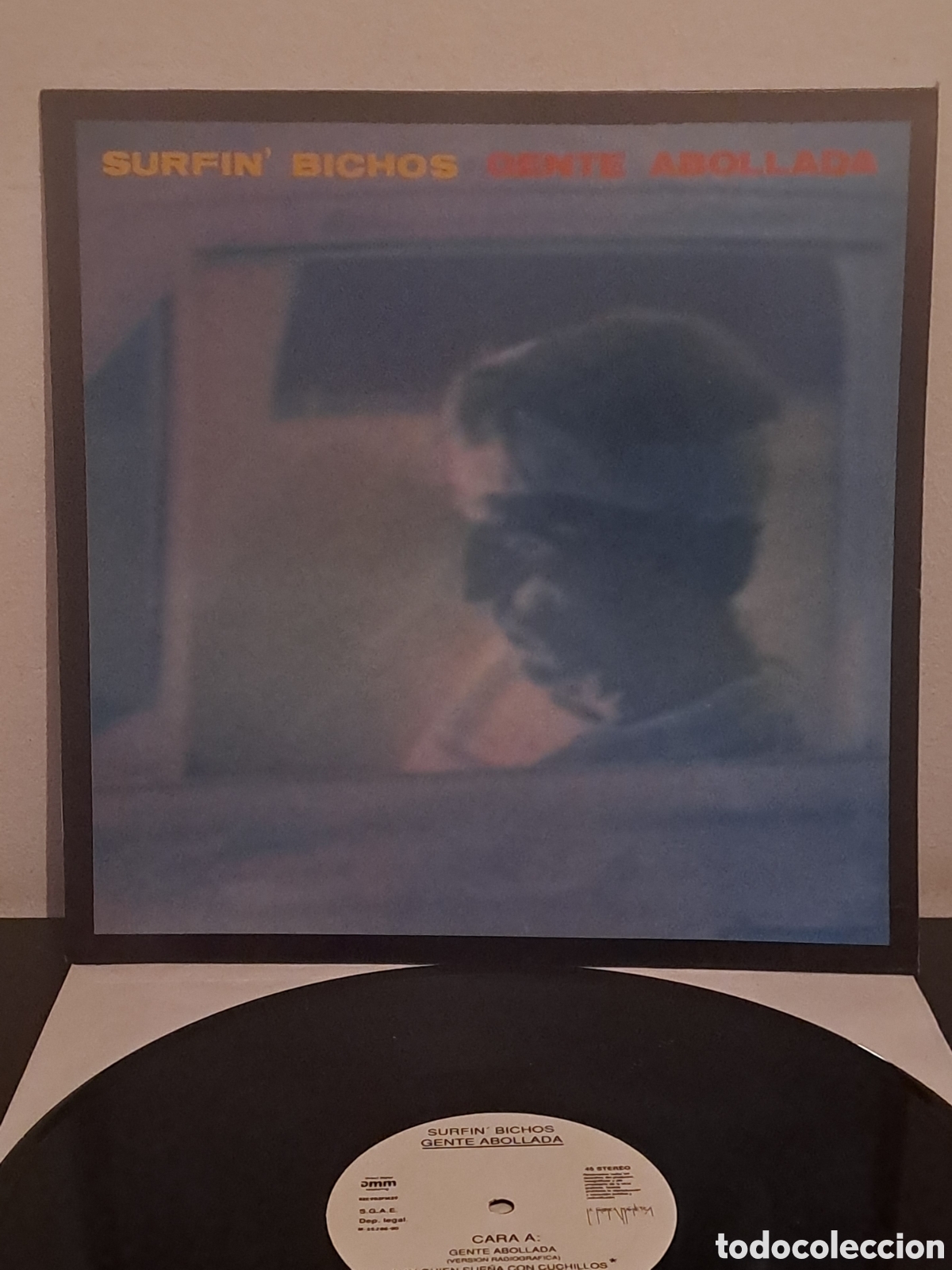 Discos de vinilo: Surfin' Bichos Gente Abollada - La F&aacute;brica Magn&eacute;tica 1990 (REF. 903FM29) Espa&ntilde;a Maxi single. C.1