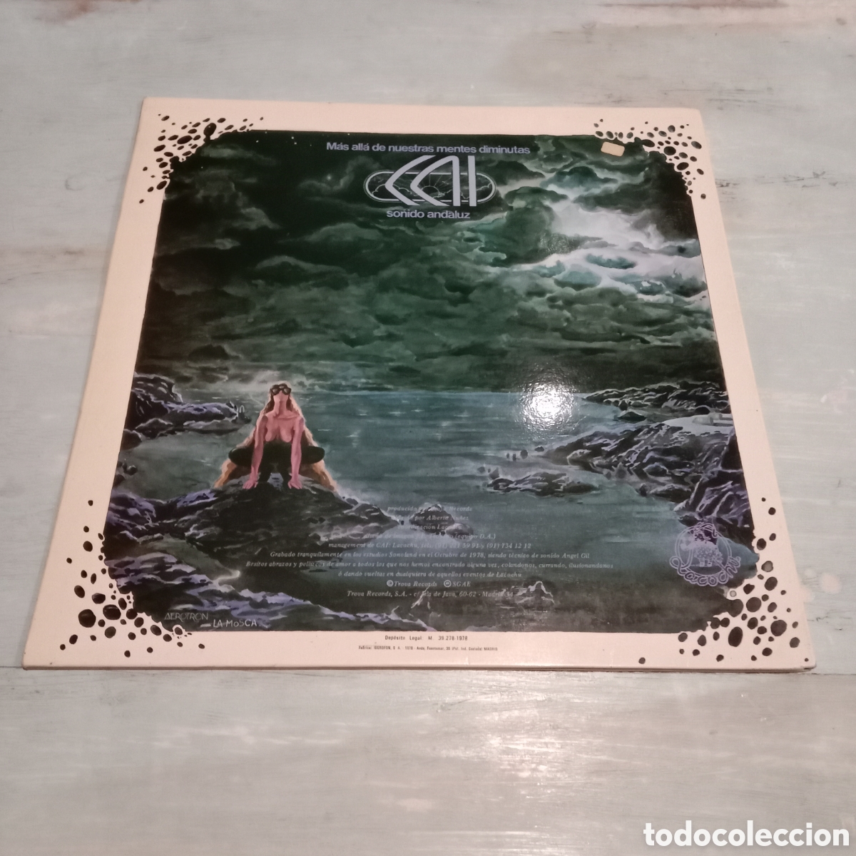 Discos de vinilo: CAI - MAS ALLA DE NUESTRAS MENTES DIMINUTAS - LP GATEFOLD - Foto 2