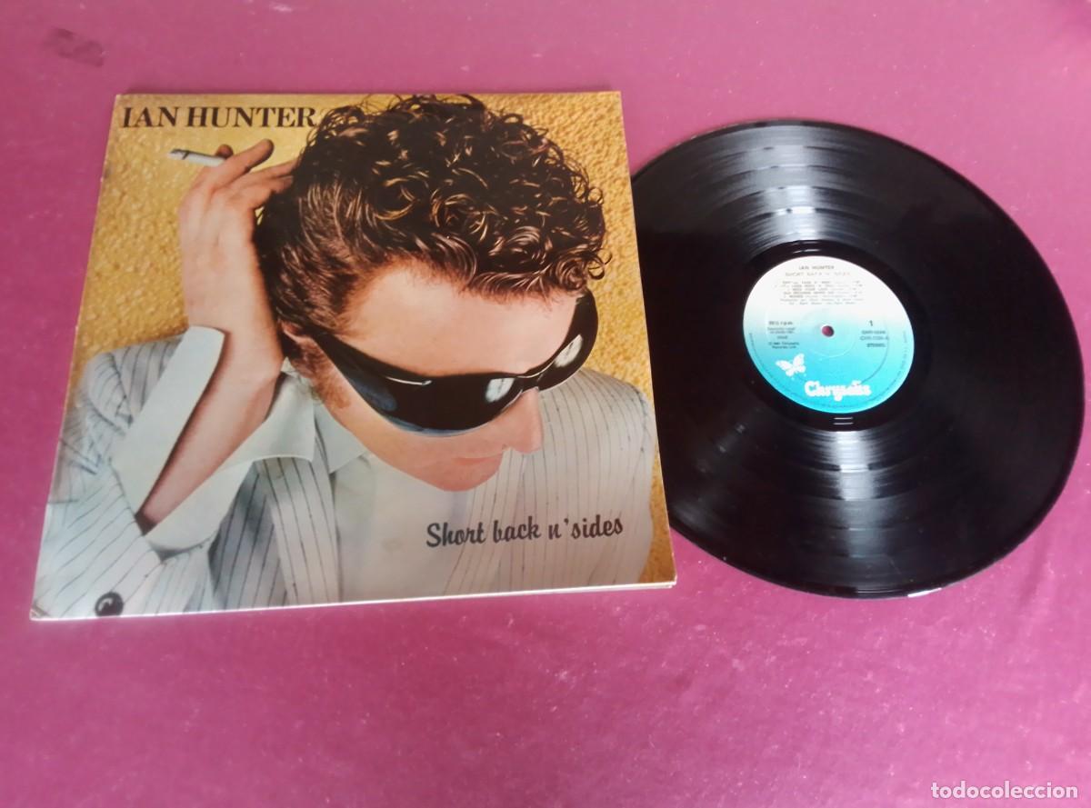 Discos de vinilo: IAN HUNTER SHORT BACK N SIDE 1981 LP L31 4-1 - Foto 1