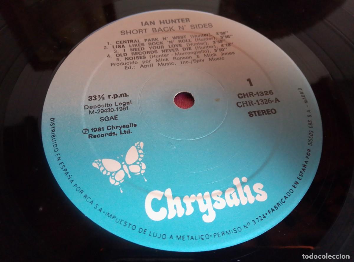 Discos de vinilo: IAN HUNTER SHORT BACK N SIDE 1981 LP L31 4-1 - Foto 3