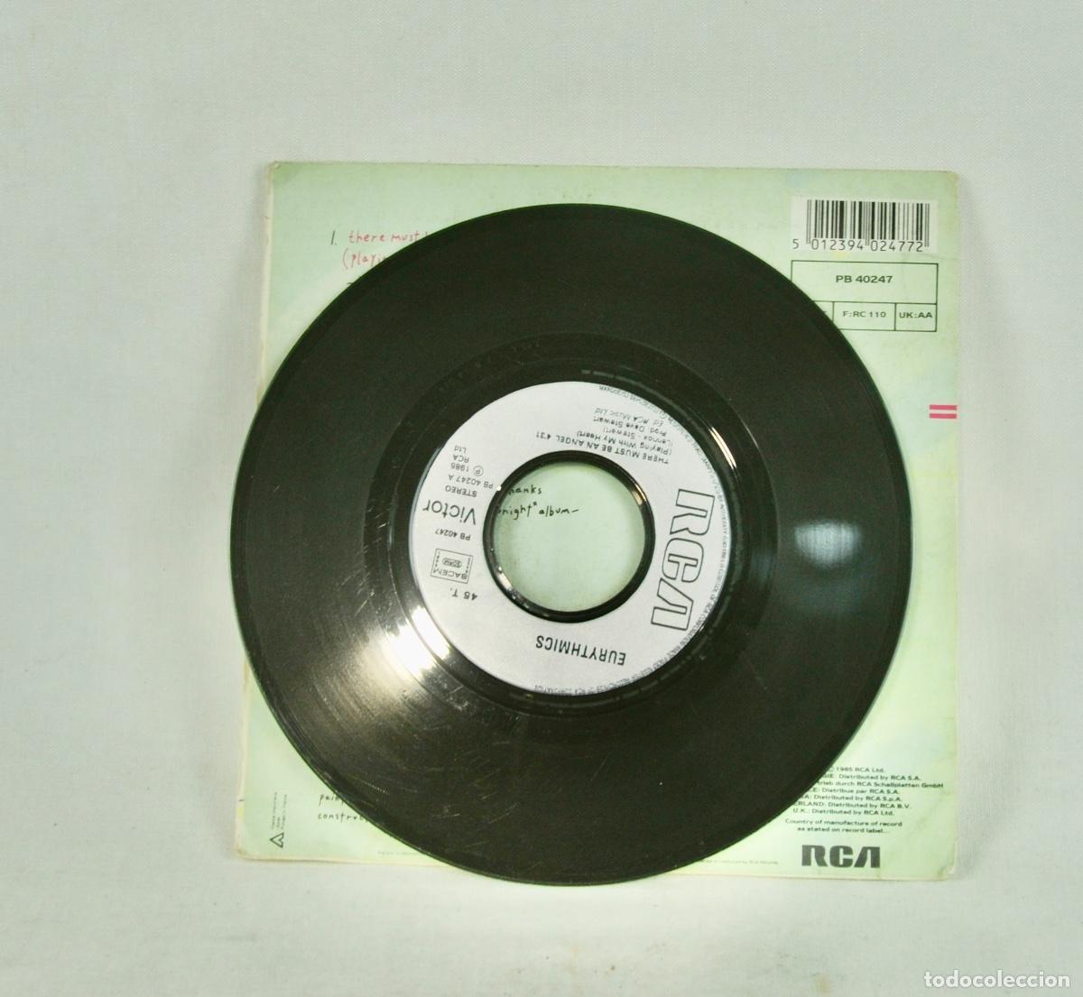 Discos de vinilo: Single vinilo Eurythmics - There must be an angel - Foto 3