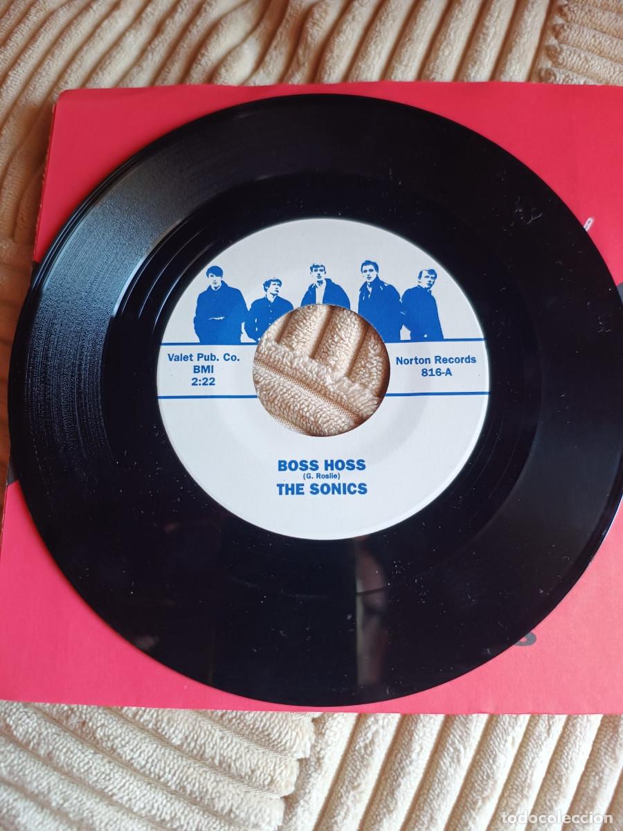 Discos de vinilo: THE SONICS - Boss Hoss / The Hustler - SG - Reedici&oacute;n