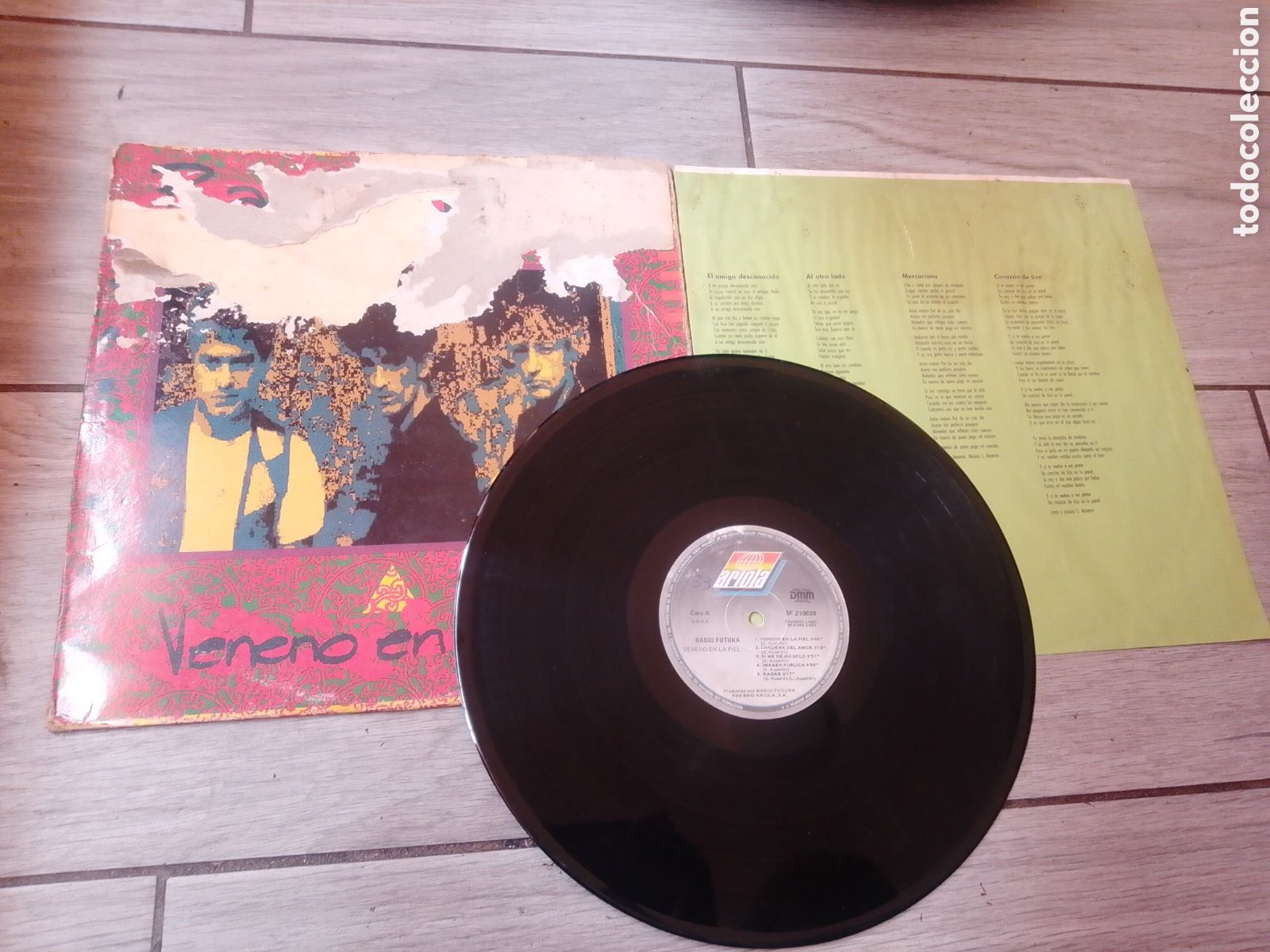 Discos de vinilo: RADIO FUTURA - VENENO EN LA PIEL - SPAIN - DMM / ARIOLA - L -