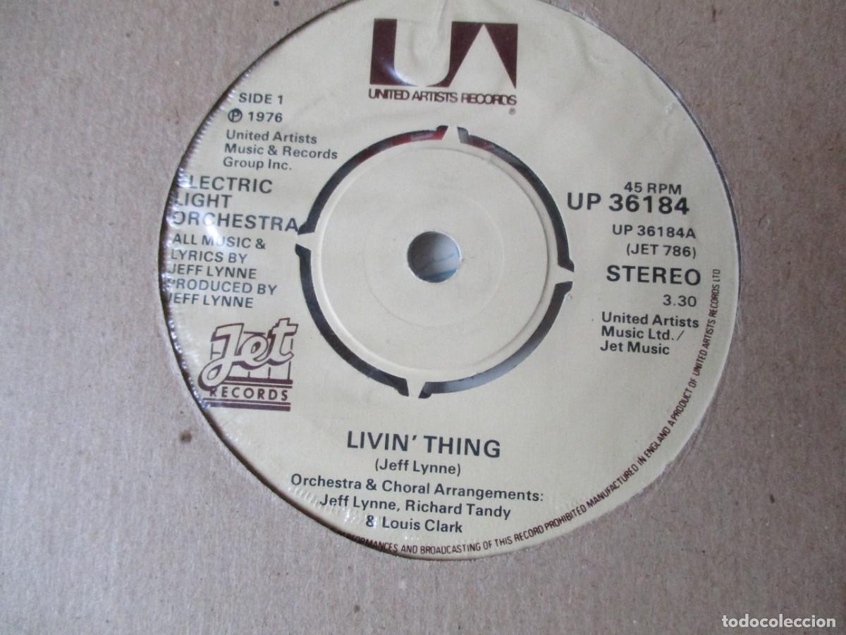 Discos de vinilo: ELO - LIVIN THING SINGLE - Foto 1