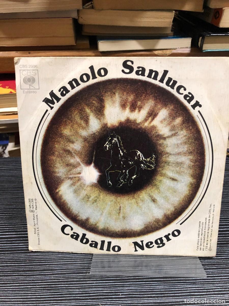 Discos de vinilo: Caballo Negro Manolo Sanl&uacute;car - Foto 2