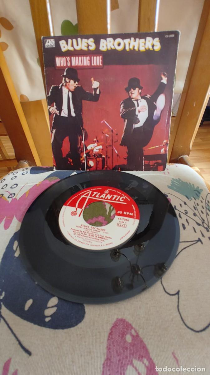 Discos de vinilo: BLUES BROTHERS-SINGLE WHO&acute;S MAKING LOVE
