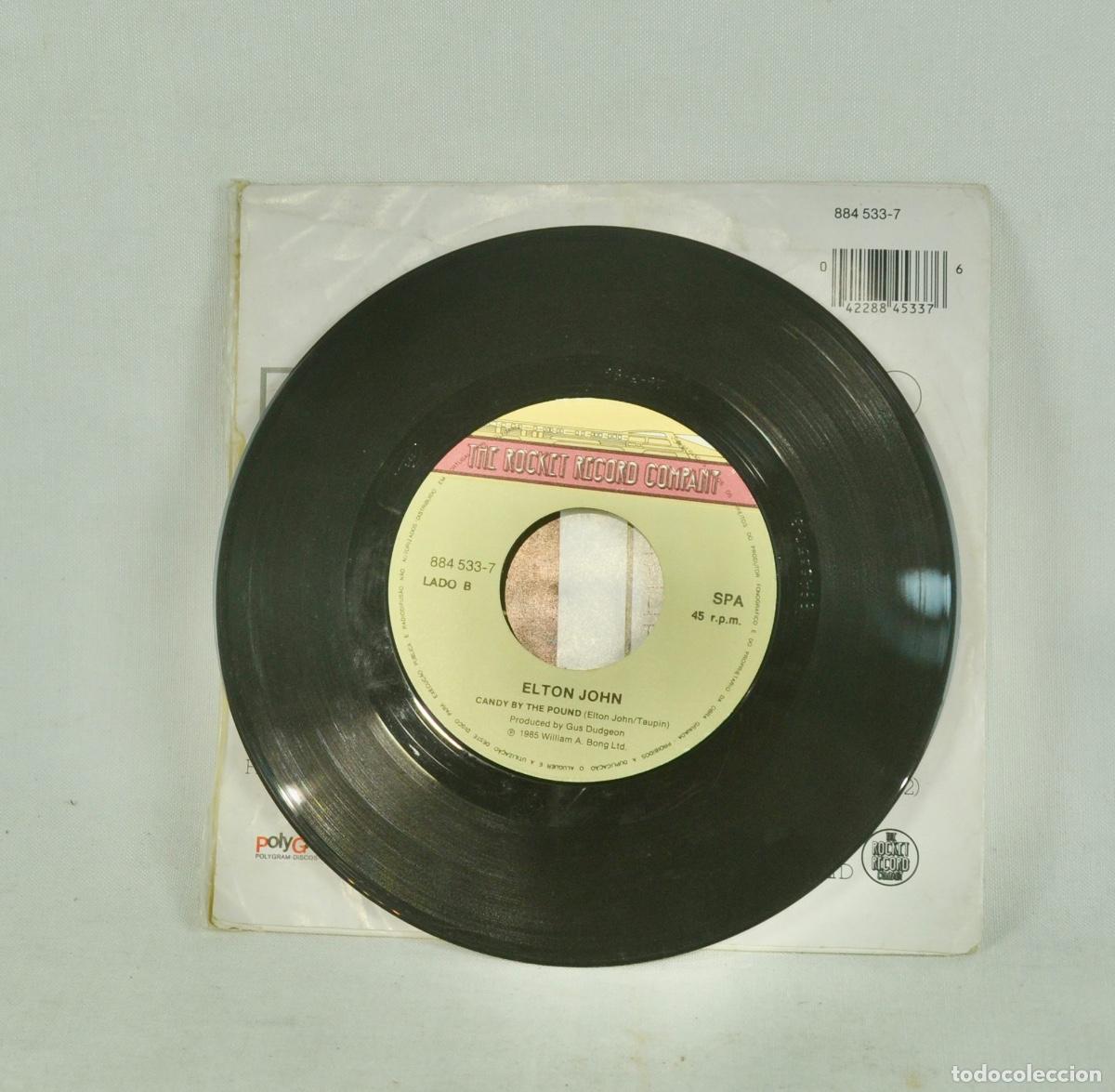 Discos de vinilo: Elton John - a cry to heaven - Foto 3
