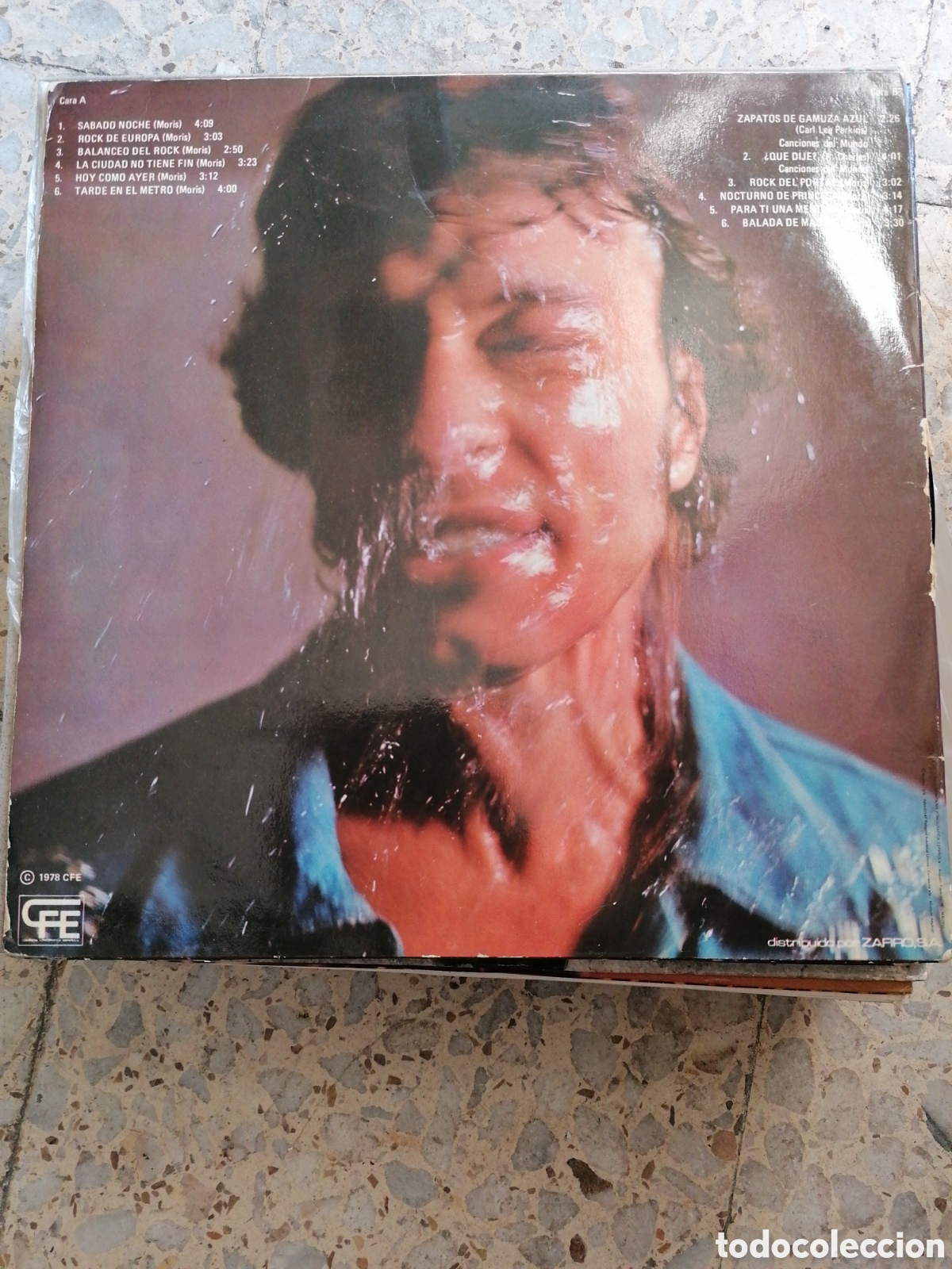 Discos de vinilo: LP MORIS FIEBRE DE VIVIR 1978 INSERT - Foto 2