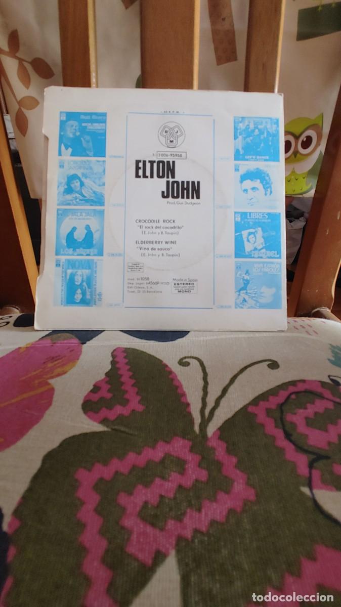 Discos de vinilo: ELTON JOHN-SINGLE CROCODILE ROCK - Foto 2
