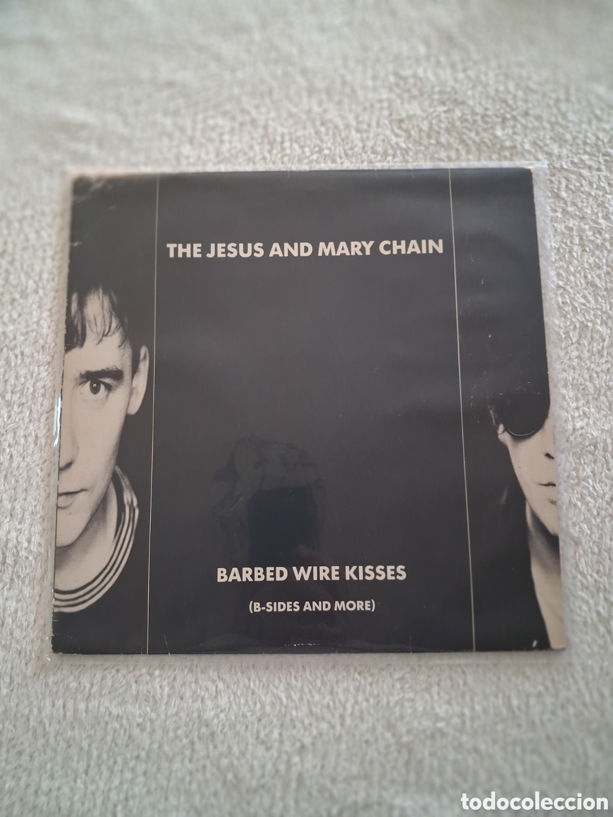 Discos de vinilo: The Jesus and Mary Chain ● Barbed wire kisses ( B- sides And More)
