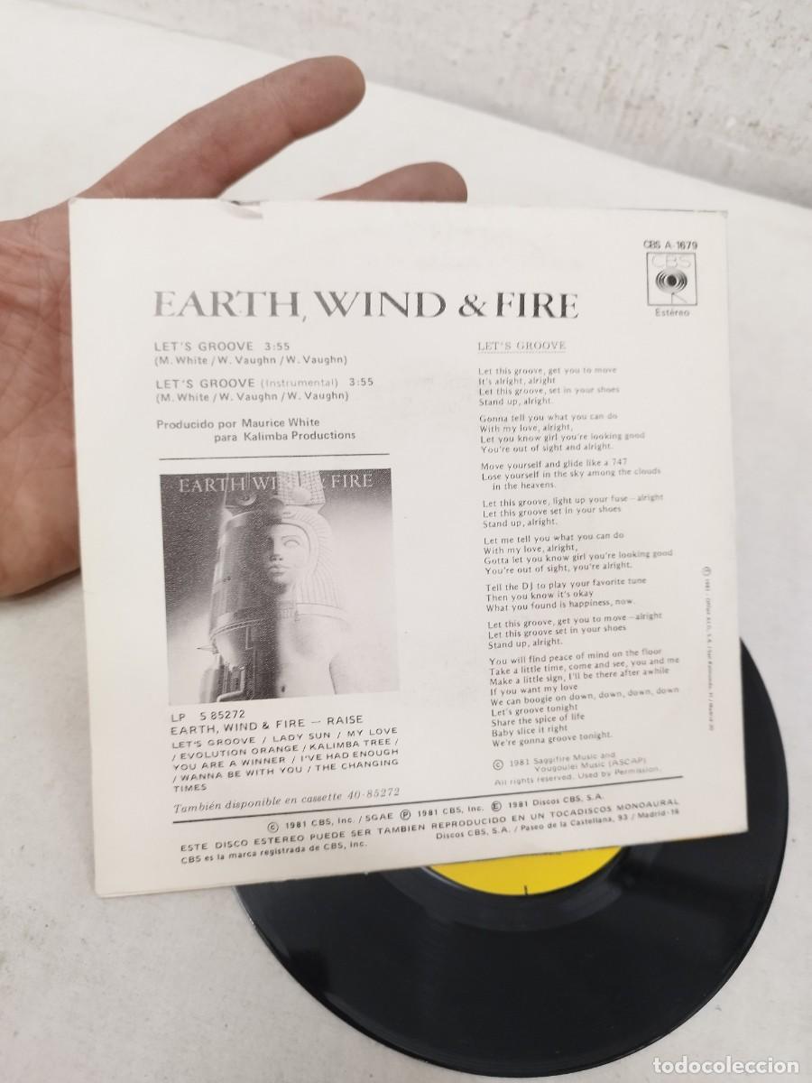 Discos de vinilo: Earth, Wind & Fire. Vamos a vacilar. Single. - Foto 2