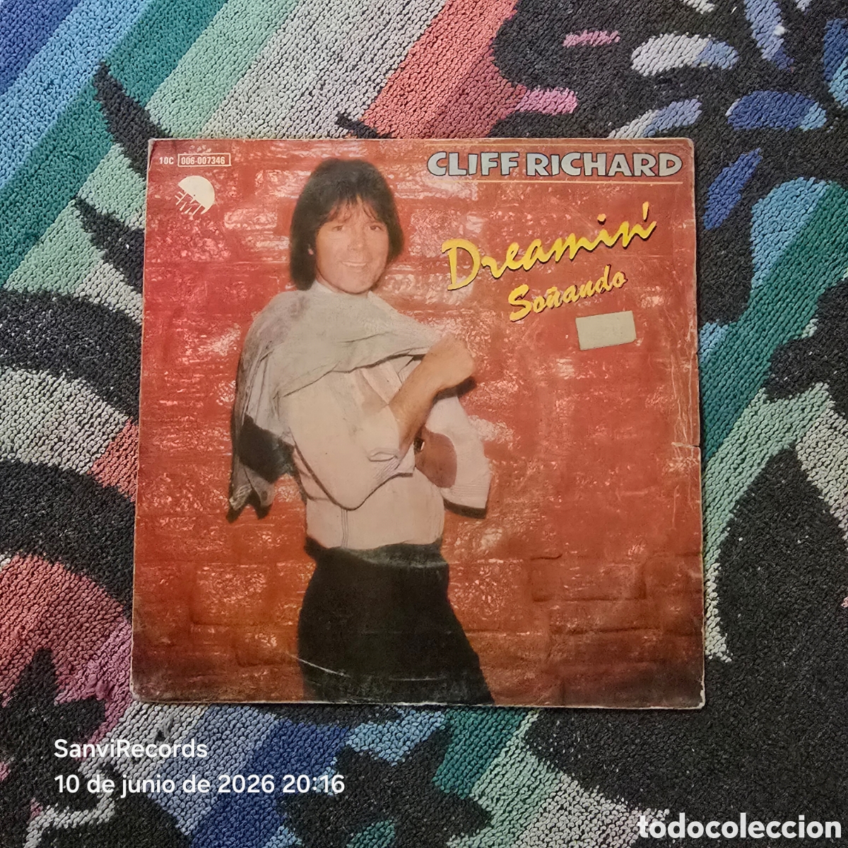 Discos de vinilo: [SINGLE] CLIFF RICHARD: DREAMIN' - DYNAMITE (EMI) (1980)