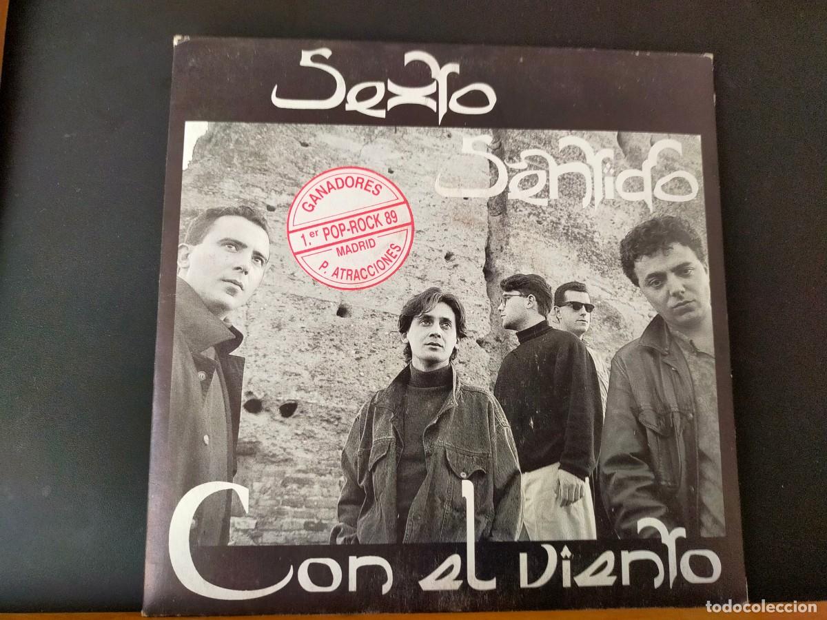 Discos de vinilo: SEXTO SENTIDO. CON EL VIENTO. HISPAMUSIC. 2 TEMAS. CON EL VIENTO - CUATRO LLAVES. 1989