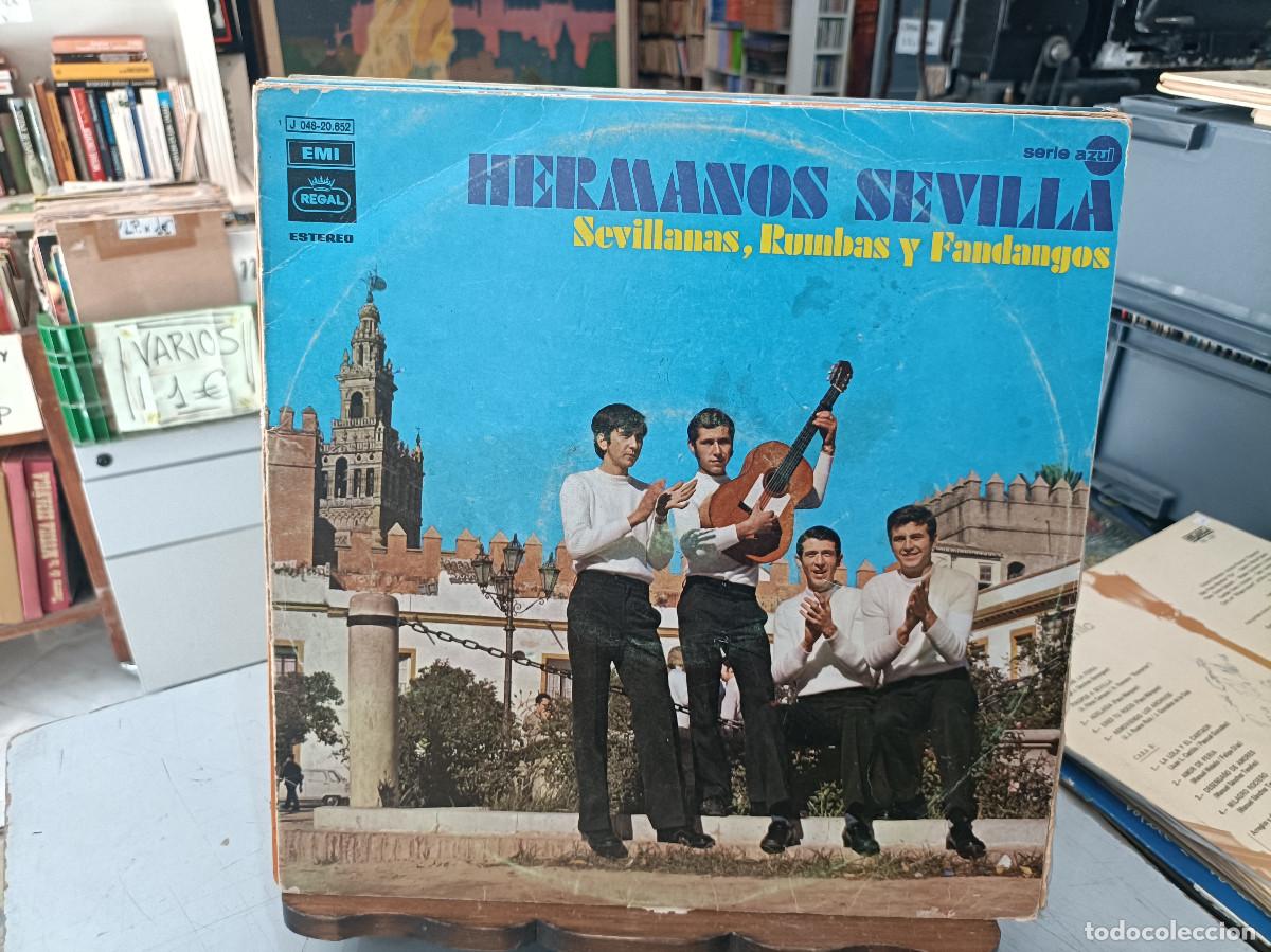 Discos de vinilo: Los Hermanos Sevilla - Sevillanas, Rumbas y Fandangos - LP. sello Regal / EMI 1971