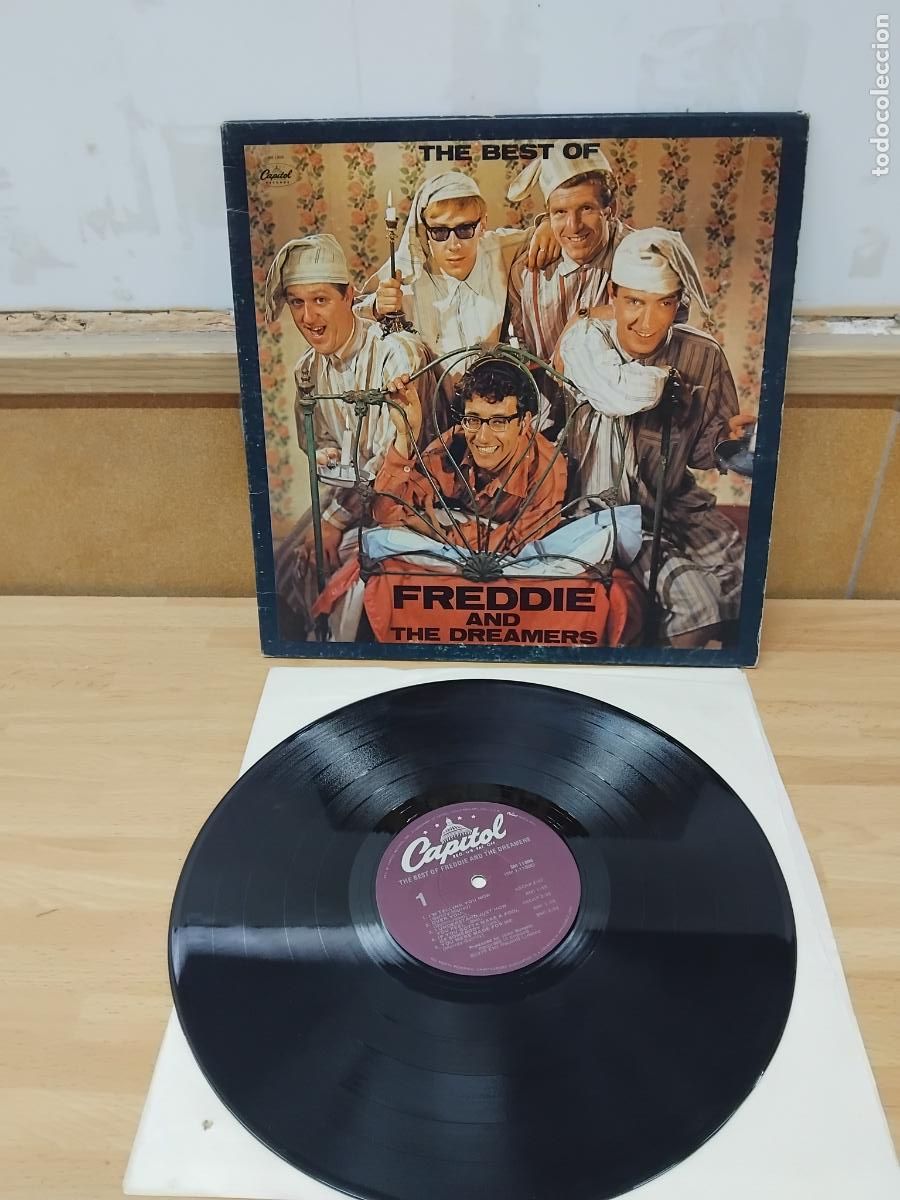 Discos de vinilo: THE BEST OF FREDDIE AND THE DREAMERS. LP CAPITOL 1979.