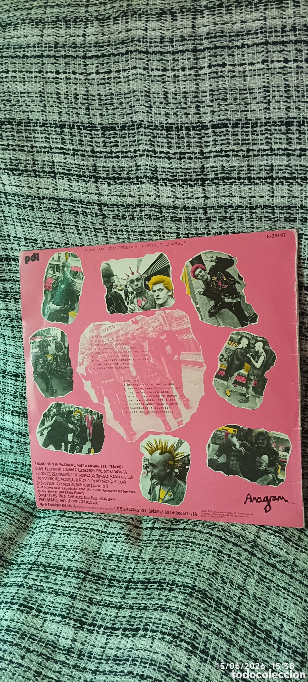 Discos de vinilo: Punk and disorderly 1982 - Foto 2