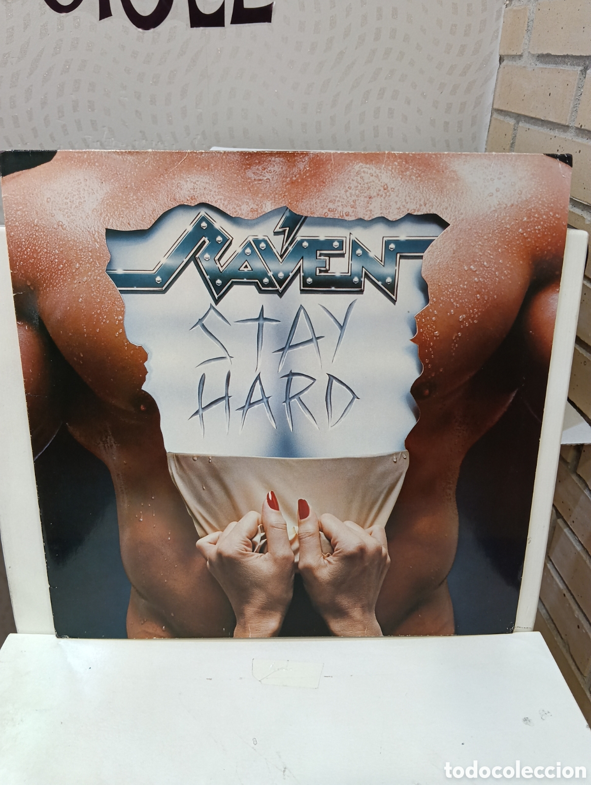 Vinyl-Schallplatten: Raven. &rdquo; Stay Hard &rdquo;. Primera Edici&oacute;n Alemana. 1985. Atlantic R&eacute;cords