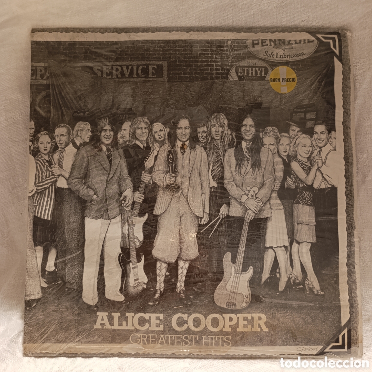 Discos de vinilo: Alice Cooper's Greatest Hits, lanzado originalmente en 1974,sin abrir.