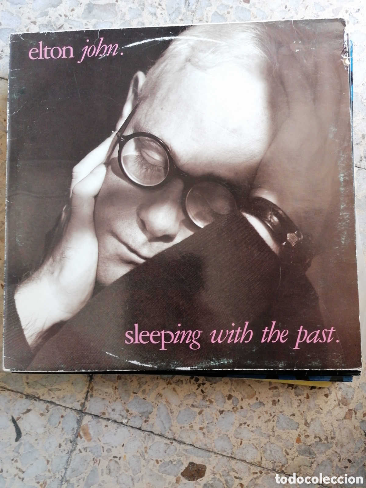 Discos de vinilo: LP ELTON JOHN SLEEPING WITH THE PAST 1989 SPAIN INSERT - Foto 1