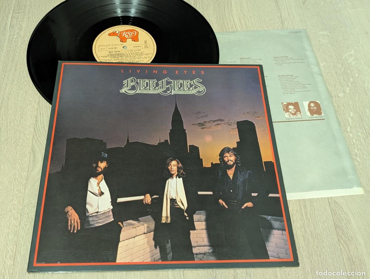 Discos de vinilo: BEE GEES - LIVING EYES.. LP GATEFOLD DE 1981 - RSO - 1&ordf; EDICON ESPA&Ntilde;OLA CON LETRAS - BUEN ESTADO