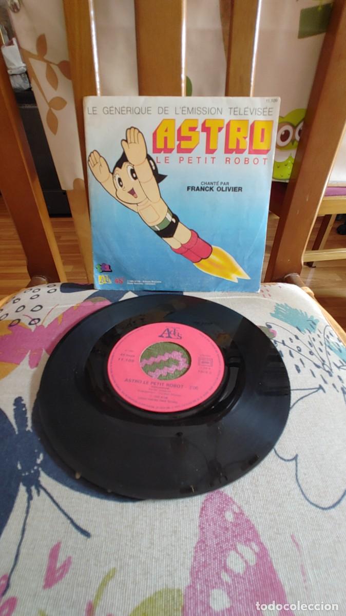 Discos de vinilo: FRANCK OLIVIER-SINGLE ASTRO LE PETIT ROBOT - Foto 1