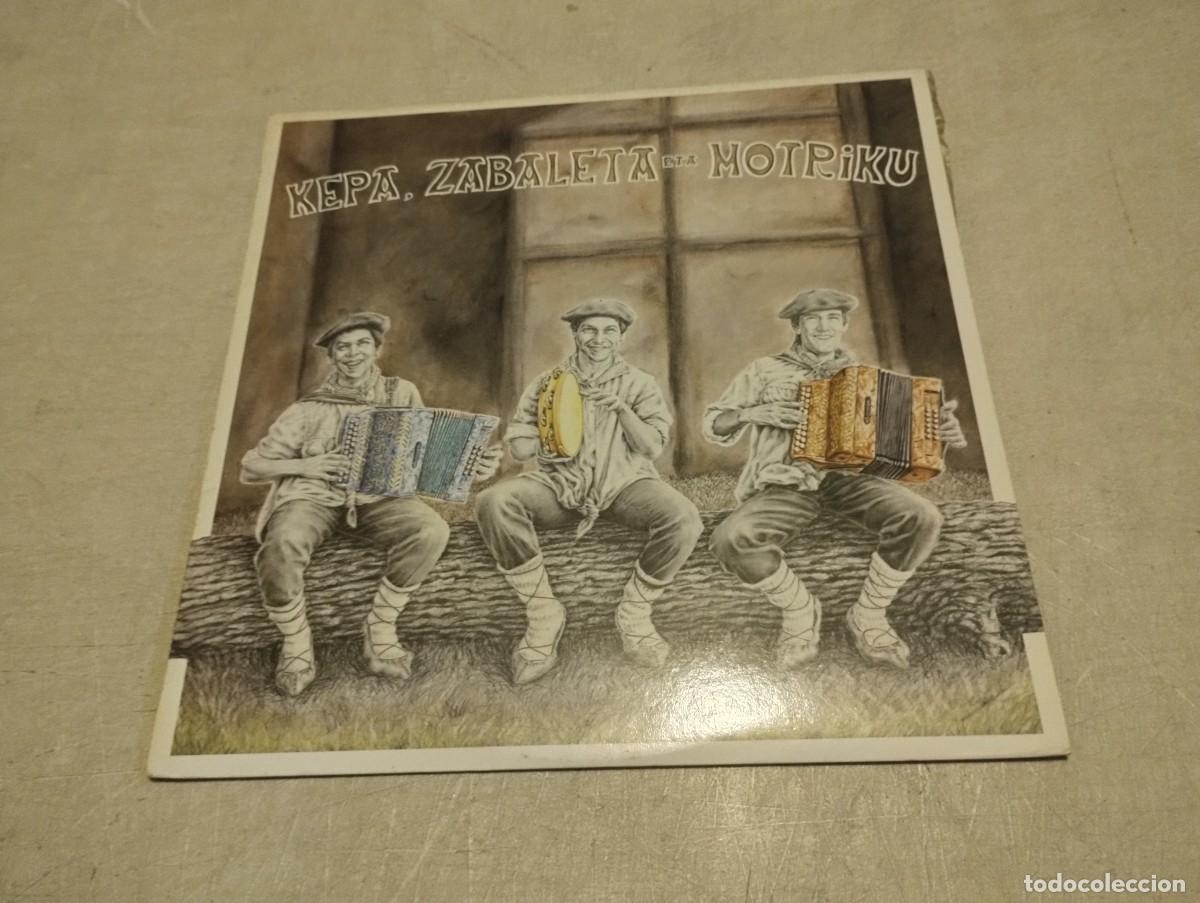 Discos de vinilo: KEPA ZABALETA ETA MOTRIKU LP LIBRETO + INSERT LETRAS